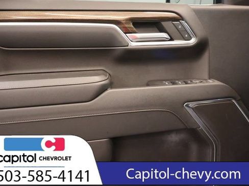 Used 2024 Chevrolet Silverado 1500 LT AWD/4WD image 11
