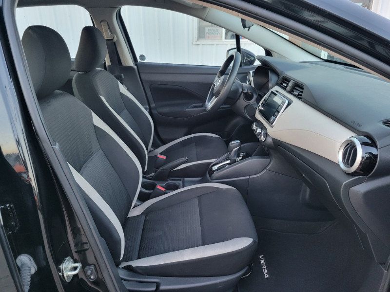 Used 2021 Nissan Versa SV FWD image 23