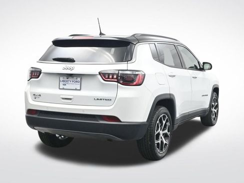 Used 2024 Jeep Compass Limited AWD/4WD image 7