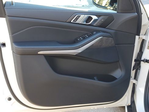 Certified 2023 BMW X5 xDrive40i w/ Premium Package image 5