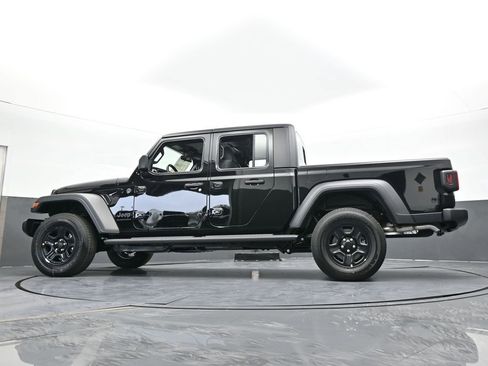 New 2026 Jeep Gladiator Sport image 52