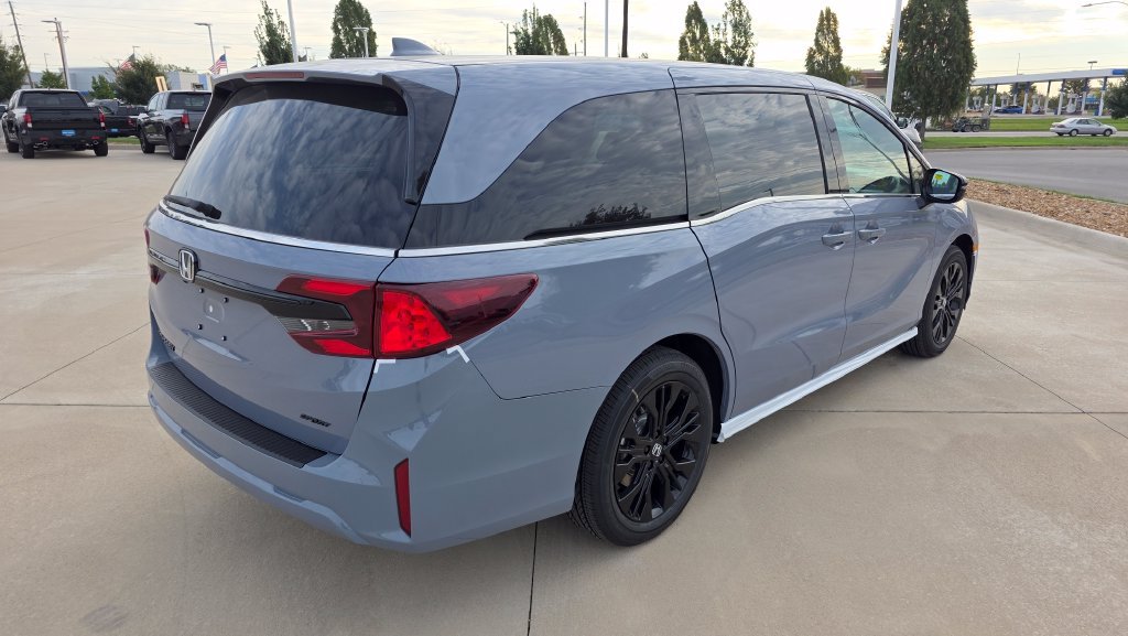 New 2027 Honda Odyssey Sport-L image 5