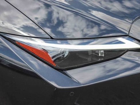 Used 2022 Lexus IS 350 F Sport w/ Navigation Package RWD image 11