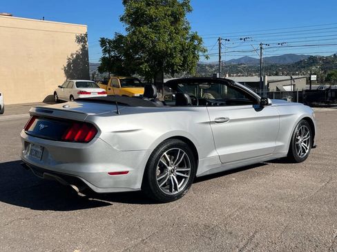 Used 2016 Ford Mustang Premium image 25