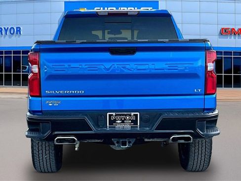 Used 2025 Chevrolet Silverado 1500 LT Trail Boss w/ Convenience Package II image 6