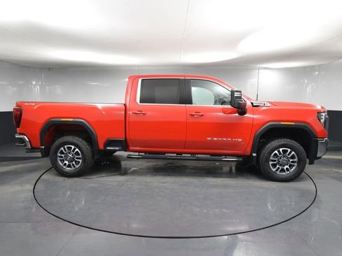 Used 2024 GMC Sierra 2500 SLE image 4