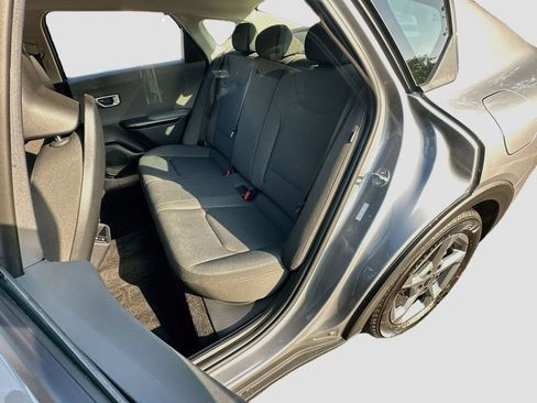 Certified 2025 Kia K4 FWD image 22