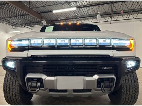 Used 2025 GMC Hummer EV 2X w/ LPO, Dark Essentials Package AWD/4WD image 3
