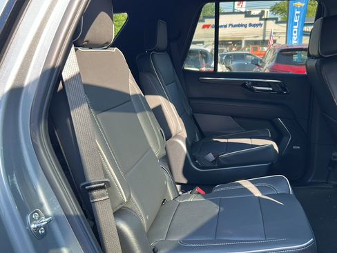 New 2026 Chevrolet Tahoe Premier w/ Sun And Tow Package AWD/4WD image 15
