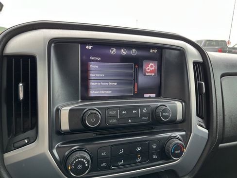 Used 2015 GMC Sierra 2500 SLE image 43