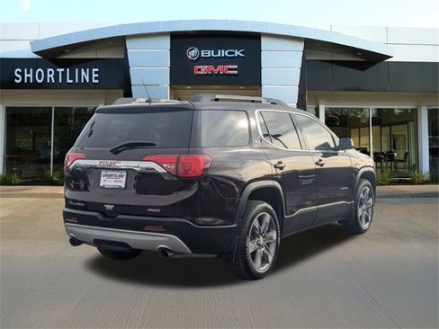 Used 2018 GMC Acadia SLT image 3