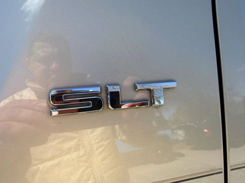 Used 2012 GMC Terrain SLT image 27