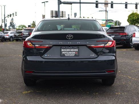 Used 2025 Toyota Camry LE FWD image 9