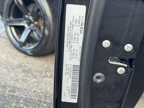 Used 2018 Dodge Challenger R/T image 16