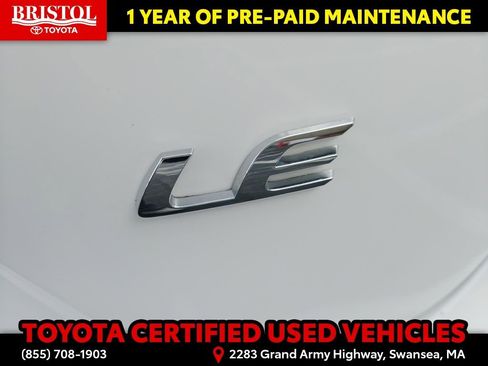 Certified 2025 Toyota Corolla LE image 28