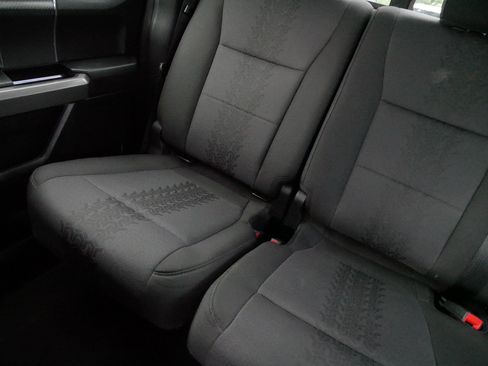 Used 2020 Ford F150 XLT w/ Equipment Group 302A Luxury AWD/4WD image 12