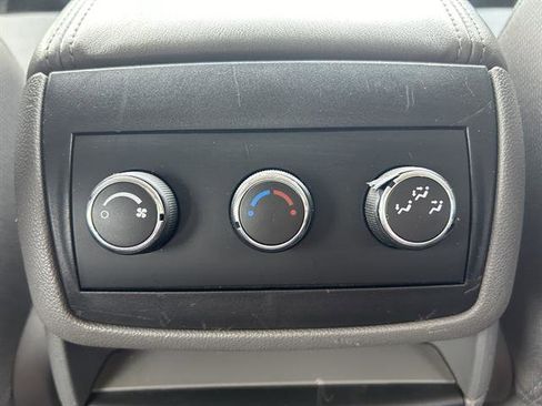 Used 2016 Chevrolet Traverse LS image 24