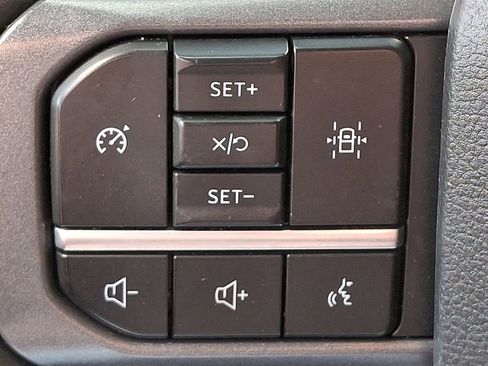 Used 2025 Ford F150 XLT w/ Equipment Group 301A Standard AWD/4WD image 21