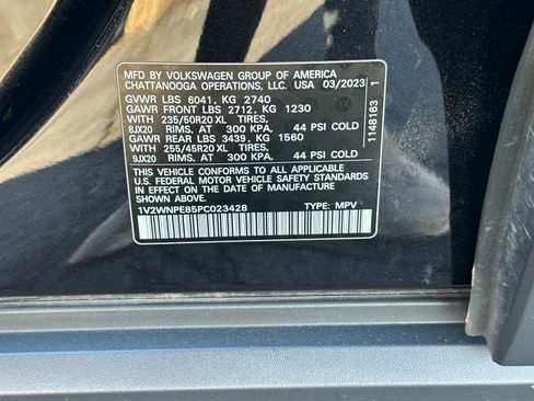 Used 2023 Volkswagen ID.4 Pro S image 28