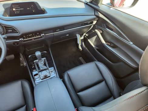 New 2025 MAZDA CX-30 AWD 2.5 S w/ Select Sport Pkg image 12
