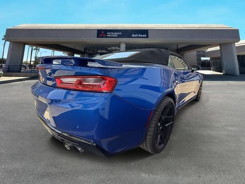 Used 2016 Chevrolet Camaro SS RWD image 6