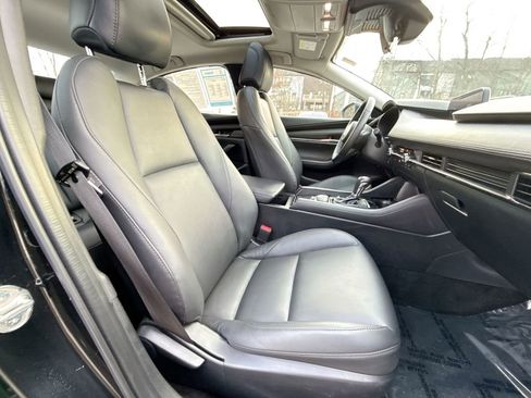 Used 2024 MAZDA MAZDA3 s image 25