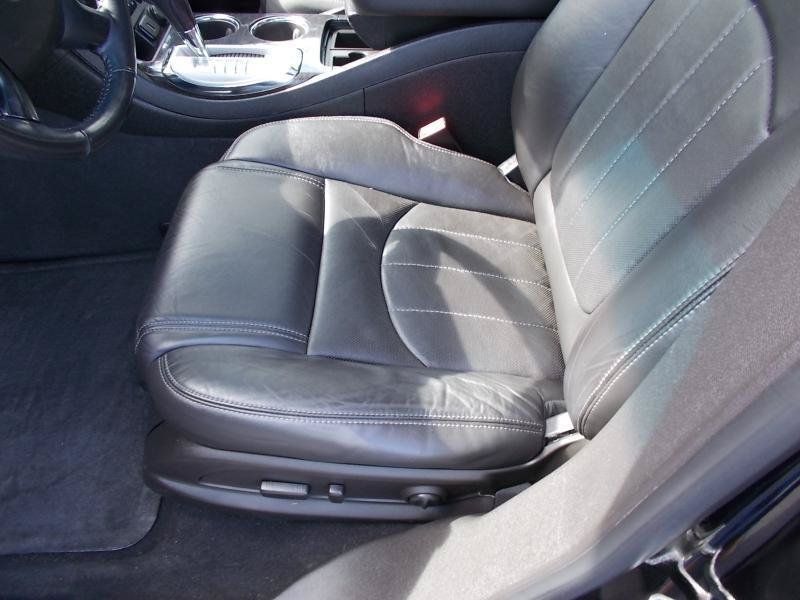 Used 2016 Buick Enclave Premium w/ Experience Buick Package AWD/4WD image 26