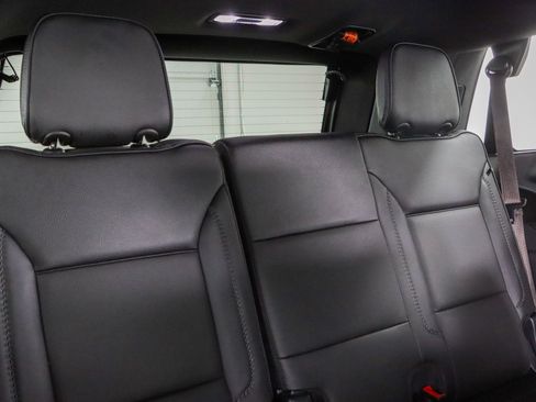 Used 2023 GMC Yukon Denali AWD/4WD image 33