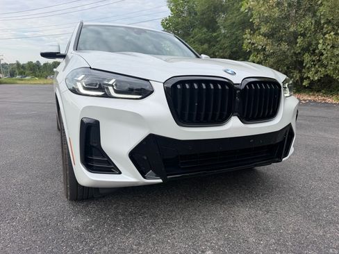 Used 2024 BMW X3 xDrive30i AWD/4WD image 4