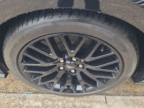 Used 2021 Ford Mustang GT w/ GT Performance Package image 10