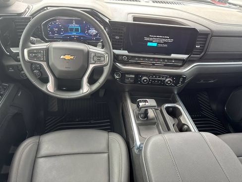 Used 2025 Chevrolet Silverado 1500 LTZ w/ LTZ Premium Package AWD/4WD image 23