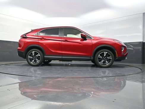 Used 2023 Mitsubishi Eclipse Cross SE image 28
