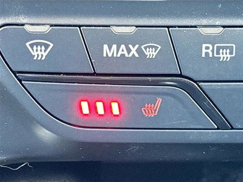 Used 2021 Ford Ranger Lariat w/ Tremor Off-Road Package image 23