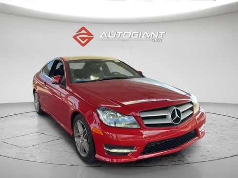 Used 2013 Mercedes-Benz C 350 Coupe image 2