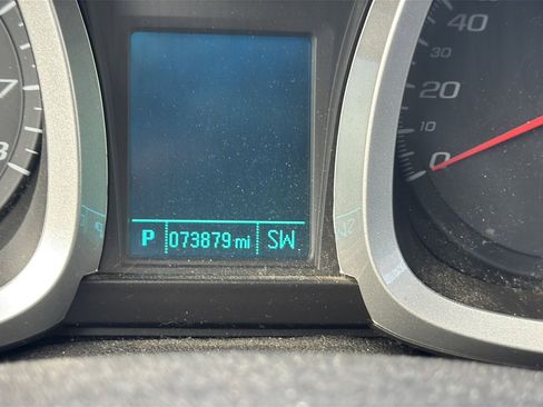 Used 2016 Chevrolet Equinox LT image 11