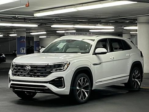 New 2026 Volkswagen Atlas Cross Sport SEL Premium R-Line AWD/4WD image 3