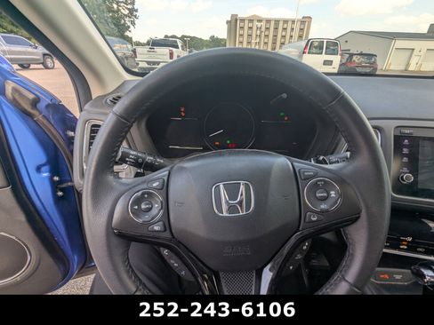 Used 2022 Honda HR-V EX-L image 12