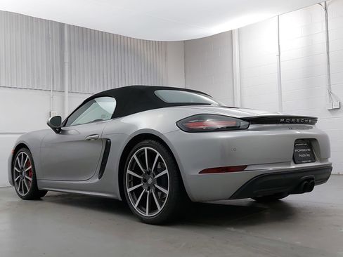 Certified 2021 Porsche 718 Boxster S image 3