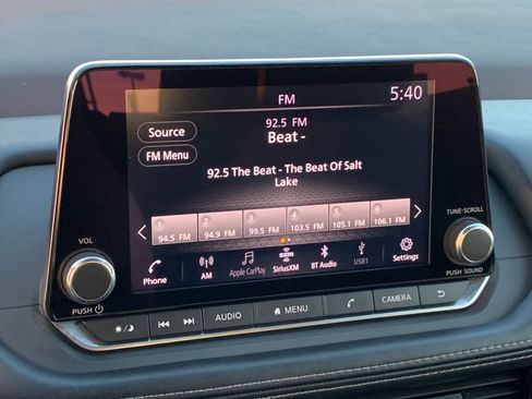 Used 2022 Nissan Rogue SV image 21