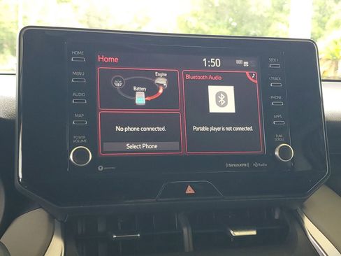 Used 2021 Toyota Venza XLE w/ Carpet Mat Package (TMS) image 16