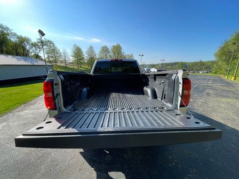 Used 2018 Chevrolet Silverado 1500 LT w/ All Star Edition AWD/4WD image 19