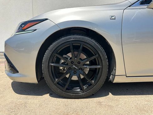 Used 2020 Lexus ES 350 F Sport w/ Accessory Package 2 FWD image 9
