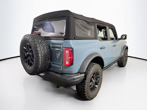 Used 2022 Ford Bronco Badlands image 5