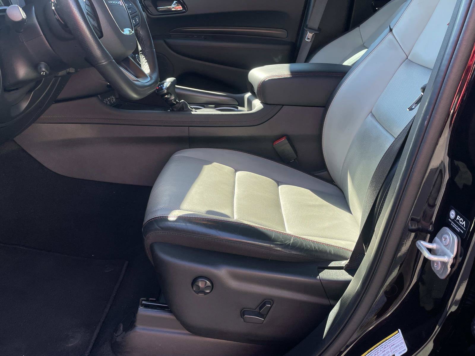 Used 2023 Dodge Durango GT RWD image 23