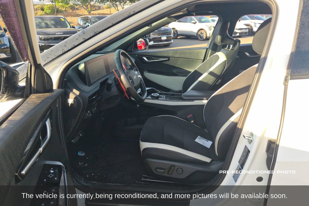 Used 2023 Kia EV6 GT-Line w/ GT-Line Suede Seat Package AWD/4WD image 11
