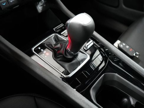 New 2026 Jeep Compass Latitude AWD/4WD image 18