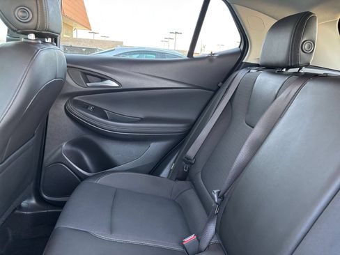 Used 2025 Buick Encore GX Preferred AWD/4WD image 38