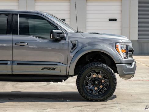 Used 2022 Ford F150 XLT w/ Equipment Group 302A High image 18