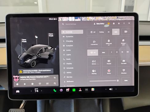 Used 2021 Tesla Model Y 2WD image 25