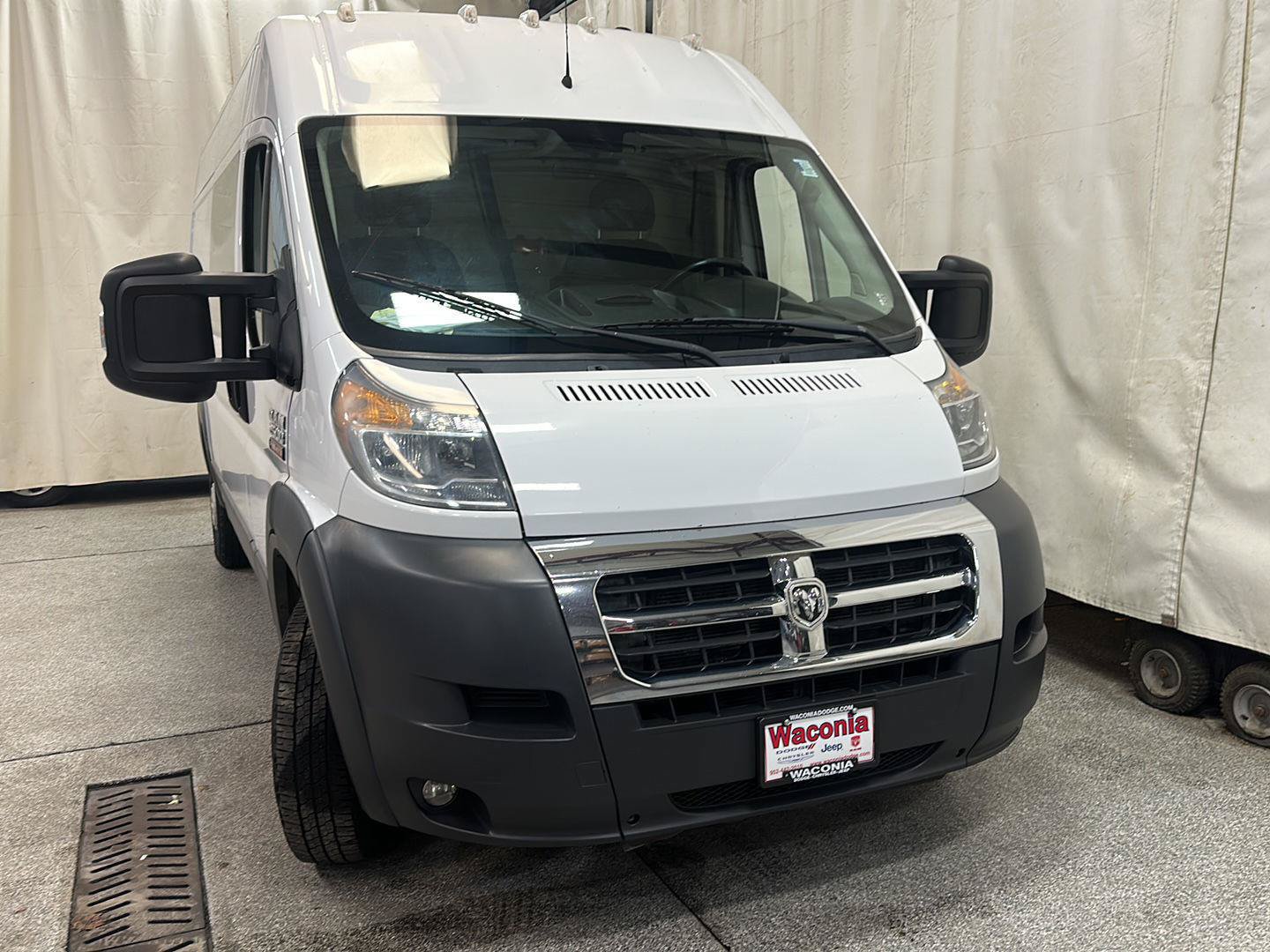 Used 2017 RAM ProMaster 2500 w/ Premium Appearance Group FWD image 8